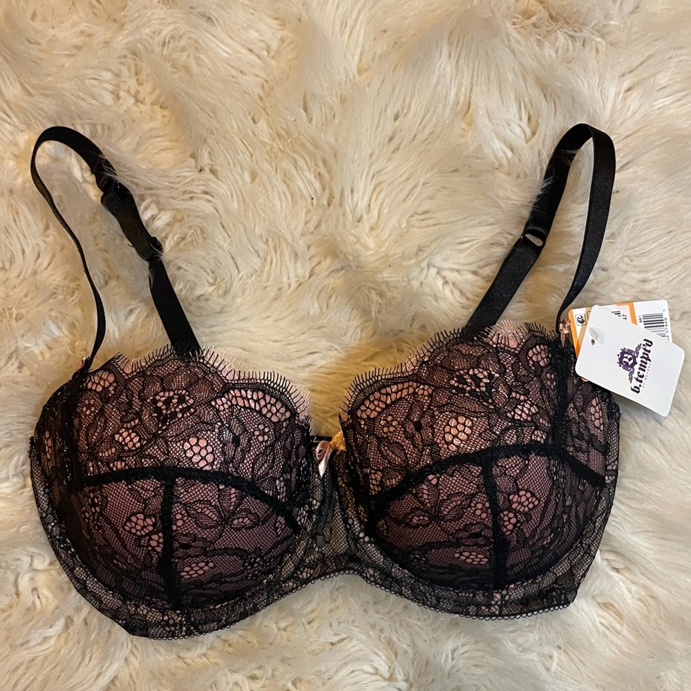 NWT B. Tempt’d Pink and Black Bra, size 34DD,